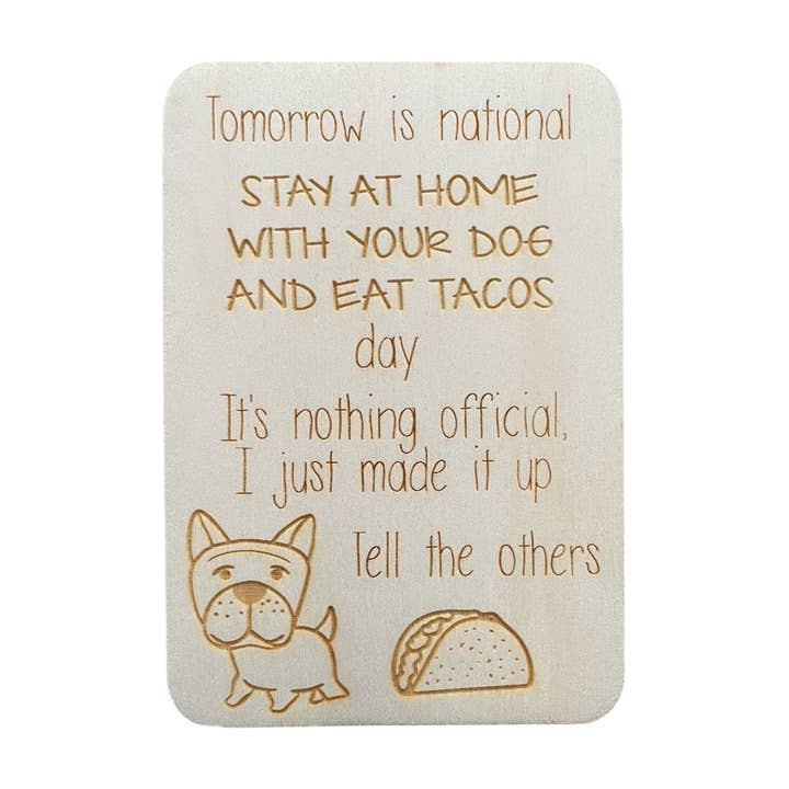 I morgen er national bliv-hjemme-med-din-hund dag for engroshandel hos Cheeky Charlie Keep Cards