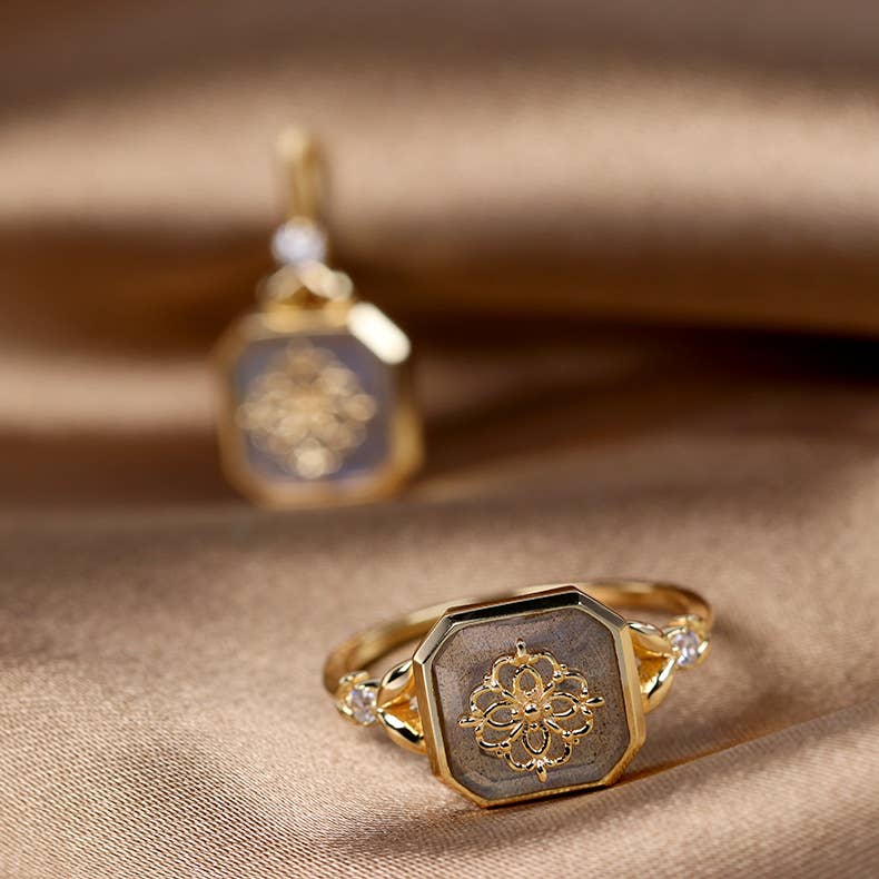 Gioiellin - S925 Silver Jewelry - Wholesale Multi-Stone Ring - 925 Sterling Silver K Gold-plated Gray-blue Labradorite Ring1