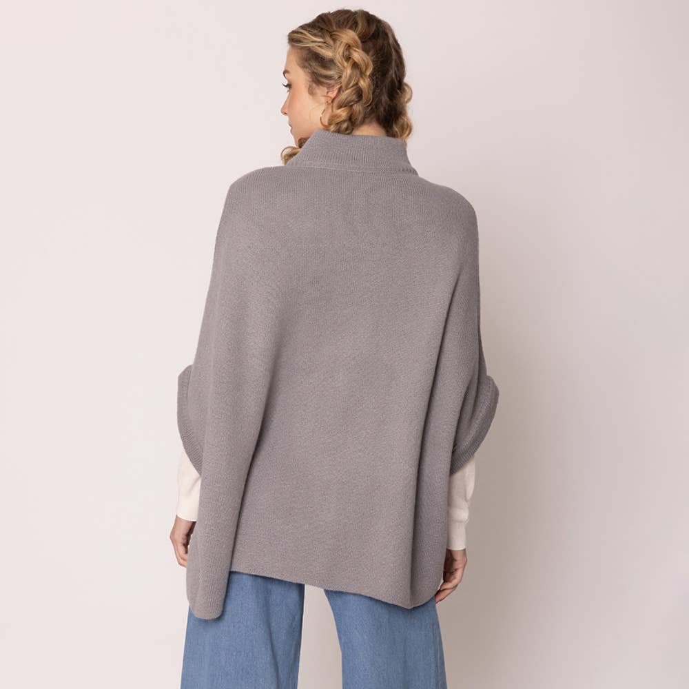 Sensibling Corp. - Wholesale Cardigan - Women's - Solid Neck Button Cardigan
6