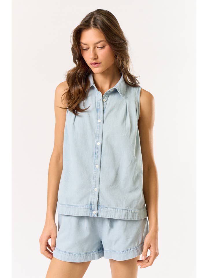 L DENIM Haut en jean sans manches à col et boutons ILT4692 en vente sur Faire1