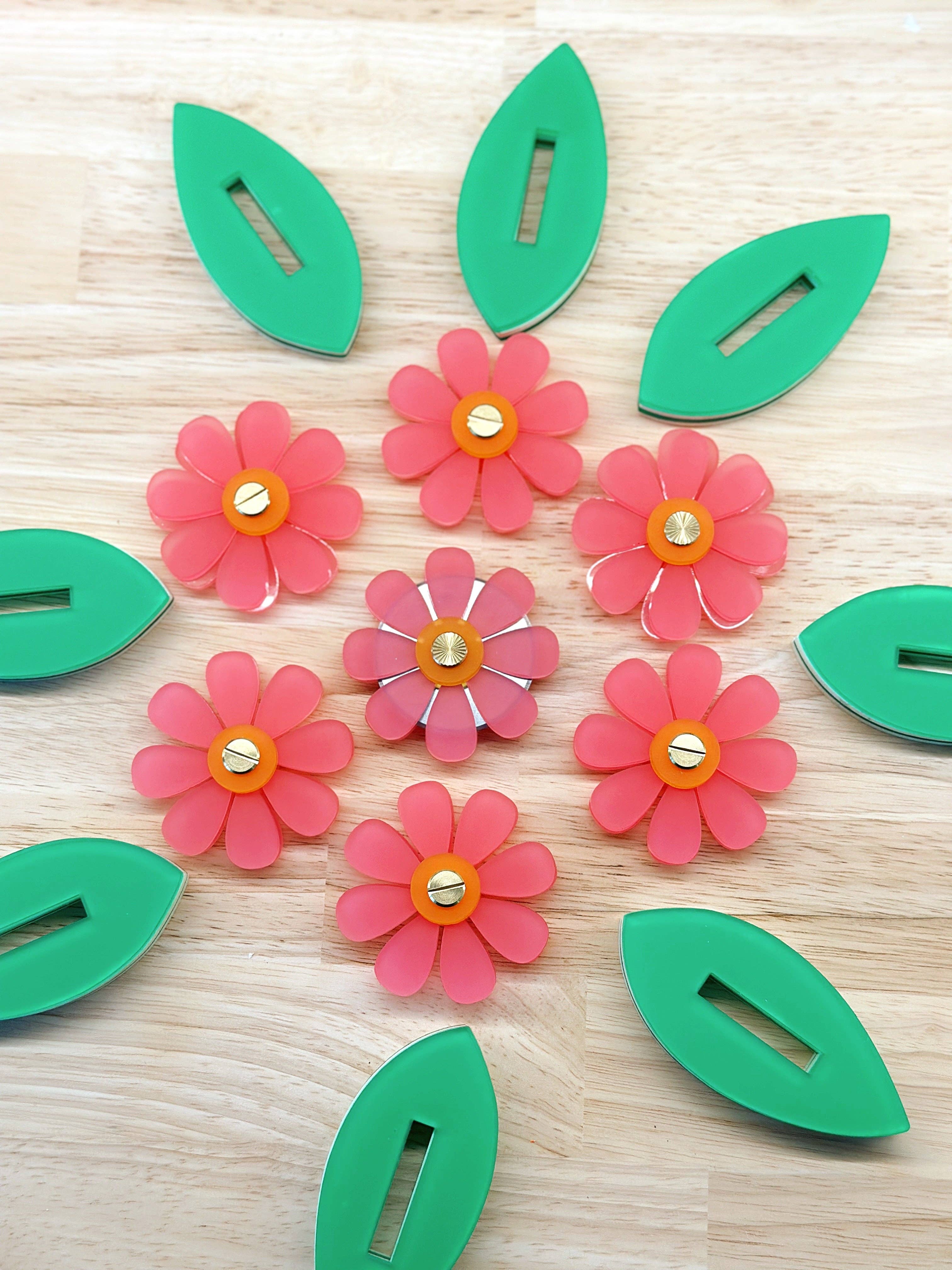 Feral Notions - Wholesale Craft Tool - Flower thread cutter4