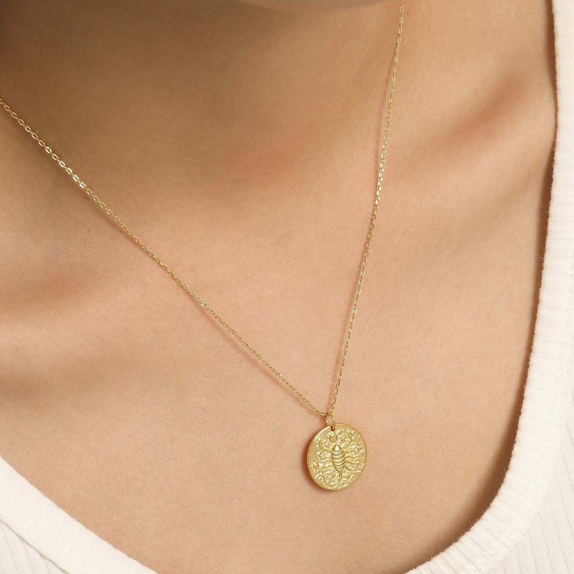 Love Local Jewelry - Vente Colliers à pendentif - Collier pendentif Scorpion en or 18 carats et argent 9252