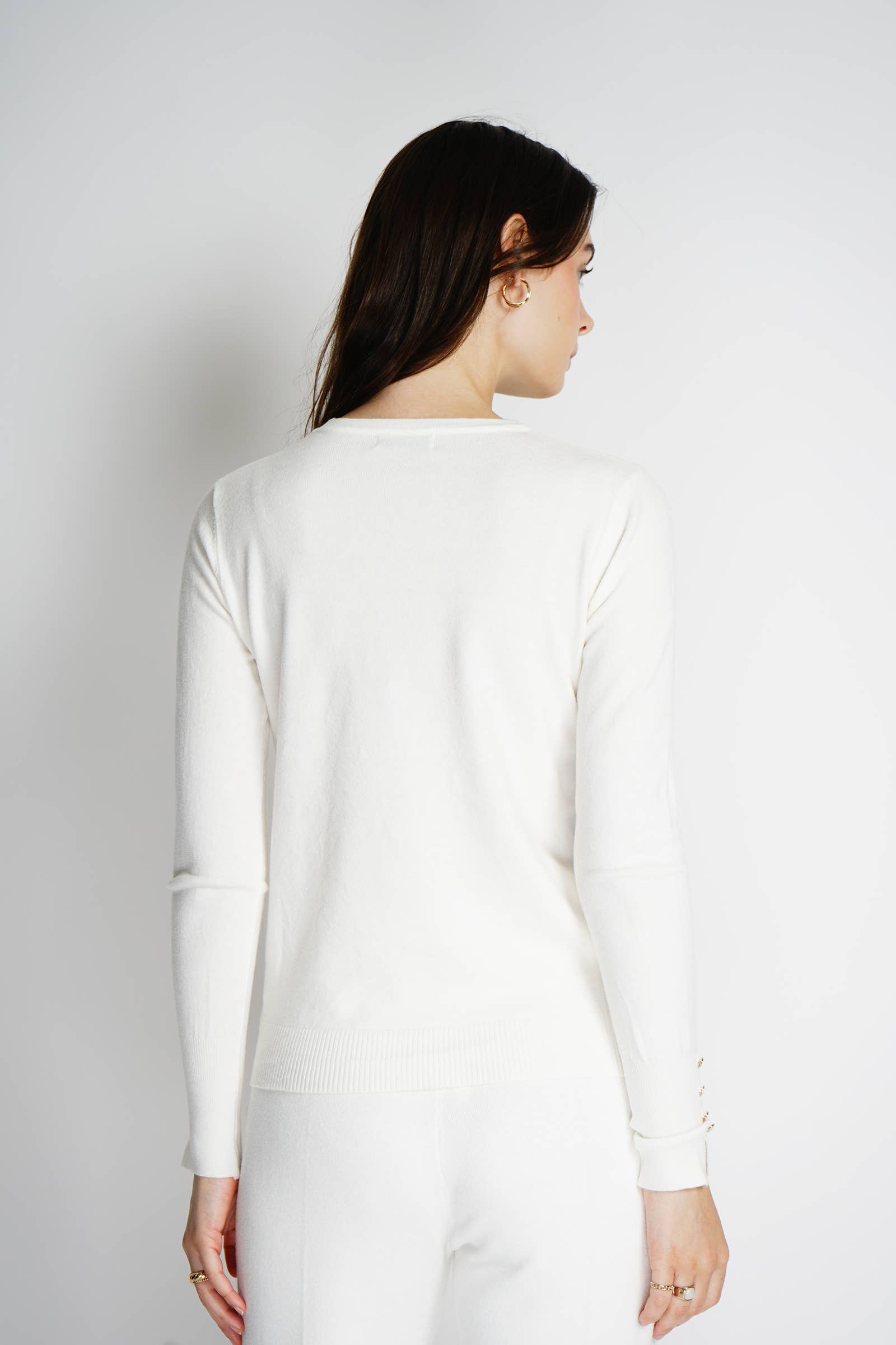 NOELINE - Wholesale Knit Sweater - Women's - Round neck fine knit sweater 2520415