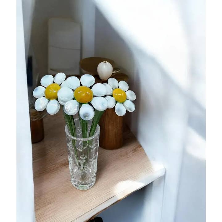 Glass by Iness - Wholesale Artificial Flowers - White Glass Daisy - Handcrafted Long Stem Flower2