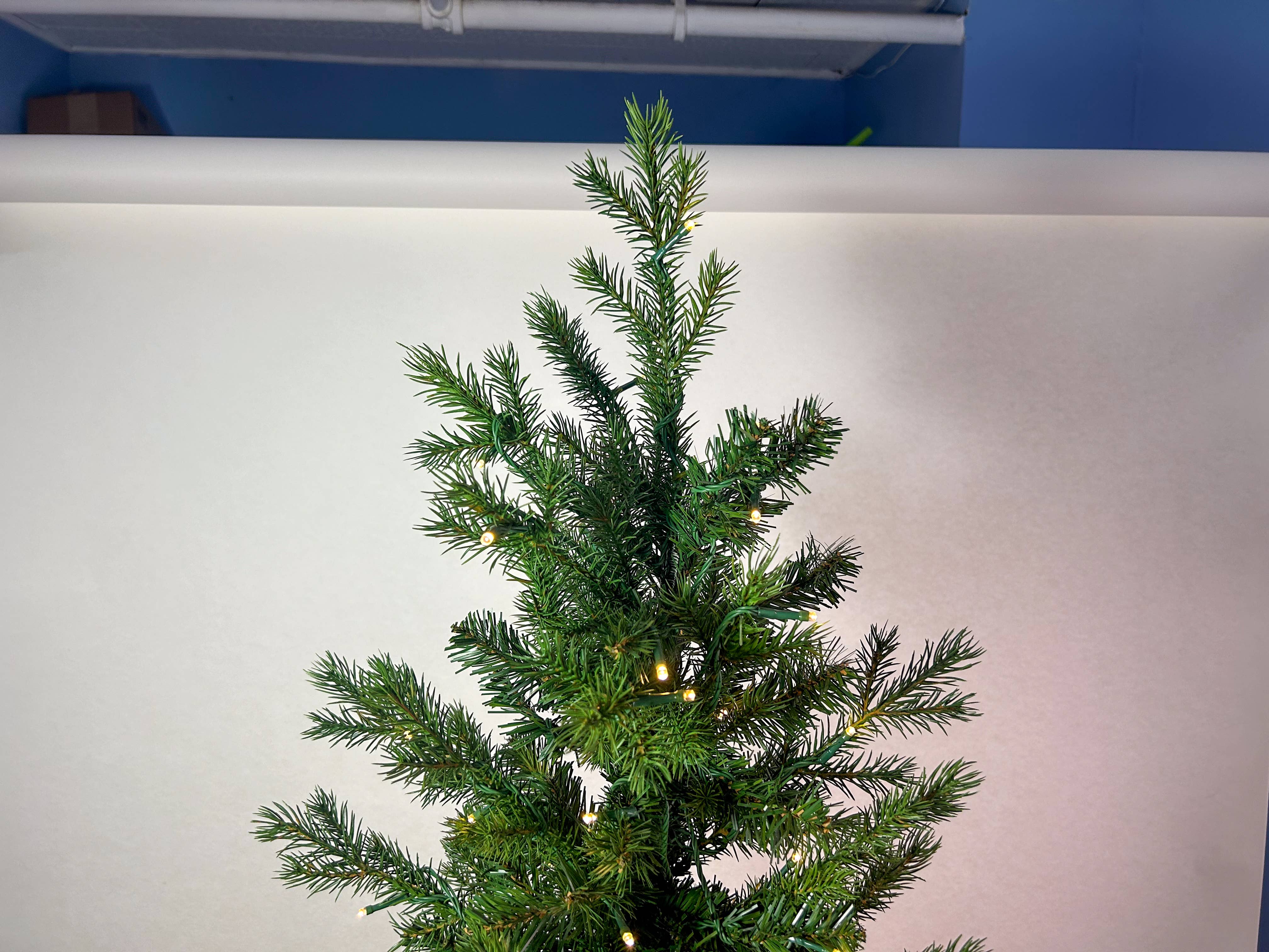 Jacobson - Wholesale Artificial Christmas Tree - 7.5ft Slim Pencil Christmas Tree - Hillside Spruce4