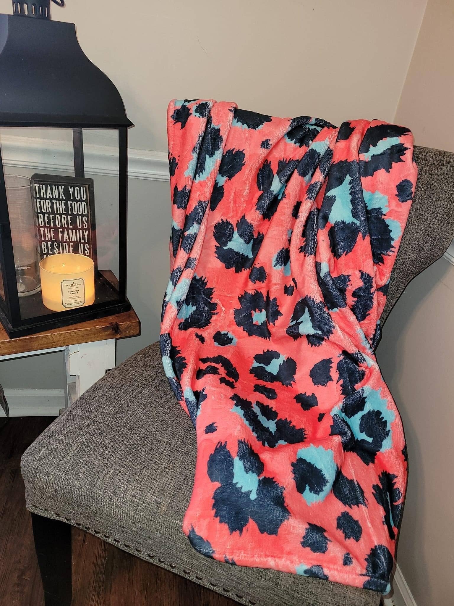 Dixie Bella - Wholesale Throw Blanket - Fleece Printed Blankets2