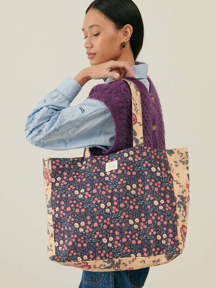 Beverly Tote Bag - flowers - blue - pink - cream for wholesale by Louise Misha