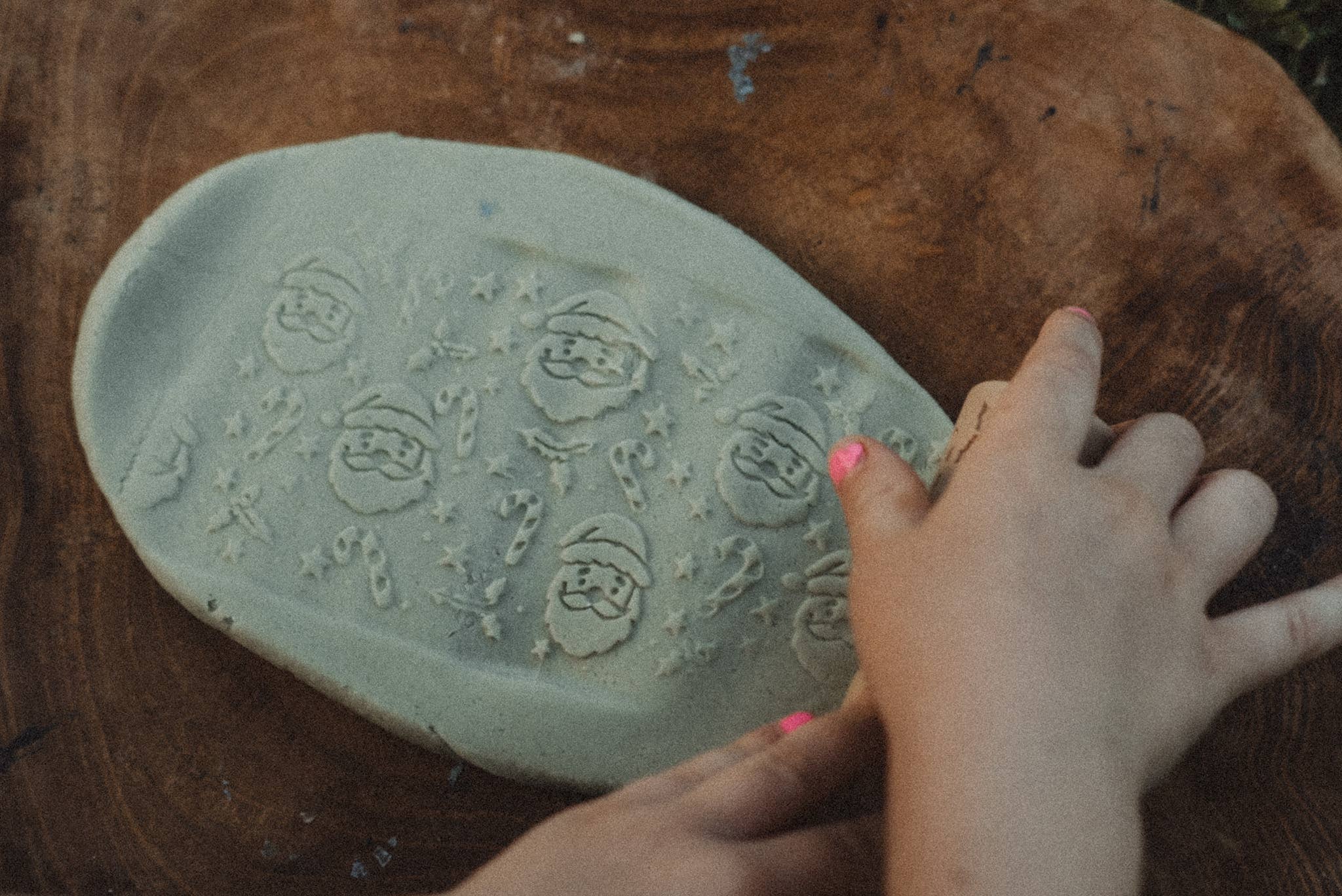 Kinfolk Pantry - Wholesale DIY craft kit – Child - Santa Christmas Roller - Pattern Playdough Roller4