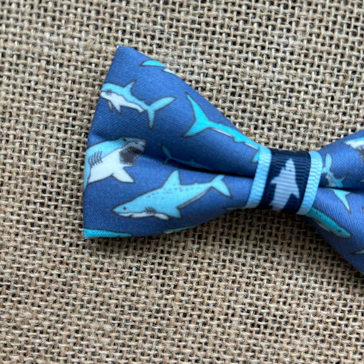 DOG BOW TIES - Wholesale Pet Bow Tie - Dog - MINI SIZE Sharks