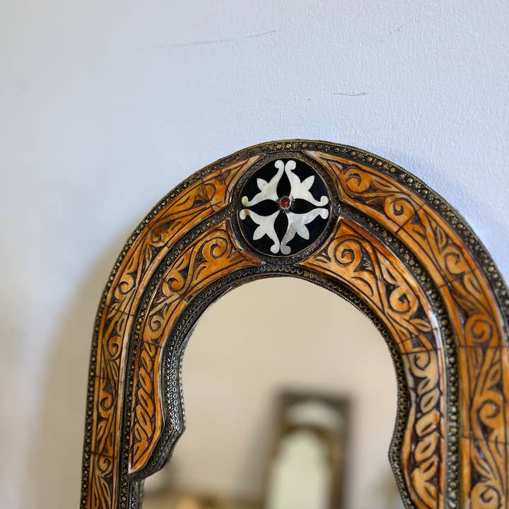 Palmeraies – wholesale Wall mirror – Vintage Moroccan Arch Mirror - Bone Inlay Antique Mirror5