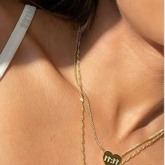 HoopLa - Vendita all'ingrosso Collana con ciondolo/pendaglio - 11:11 Collana a cuore in acciaio inossidabile