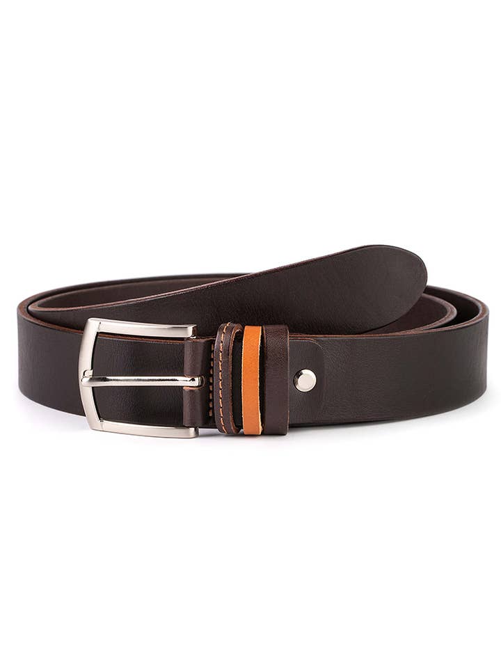 Läderbälte med olika stift. för wholesale av VALTICO