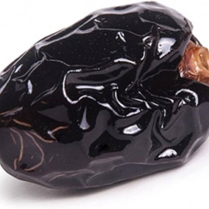 Zayti L.T.D.M - Wholesale Dried/Dehydrated Fruit - Premium Ajwa Dates Pitted 300G1