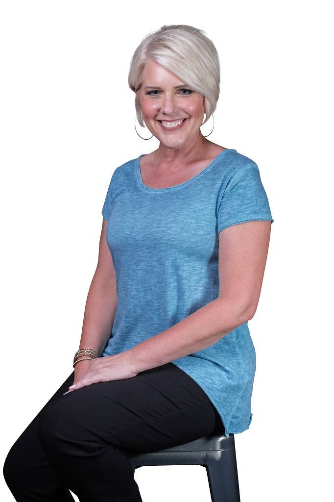 TINA Stephens Italy/Tees By Tina - Wholesale Tunic - Women's - Opal Hi Lo Crew Neck Tee (BSS126)10