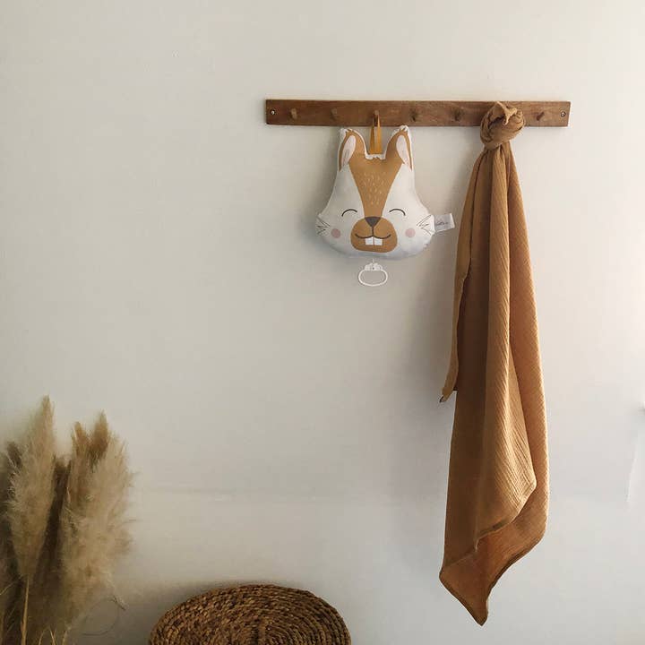 Carotte & Cie - Wholesale Bedding Blanket - Kids & Baby - Camel plain maxi swaddle1