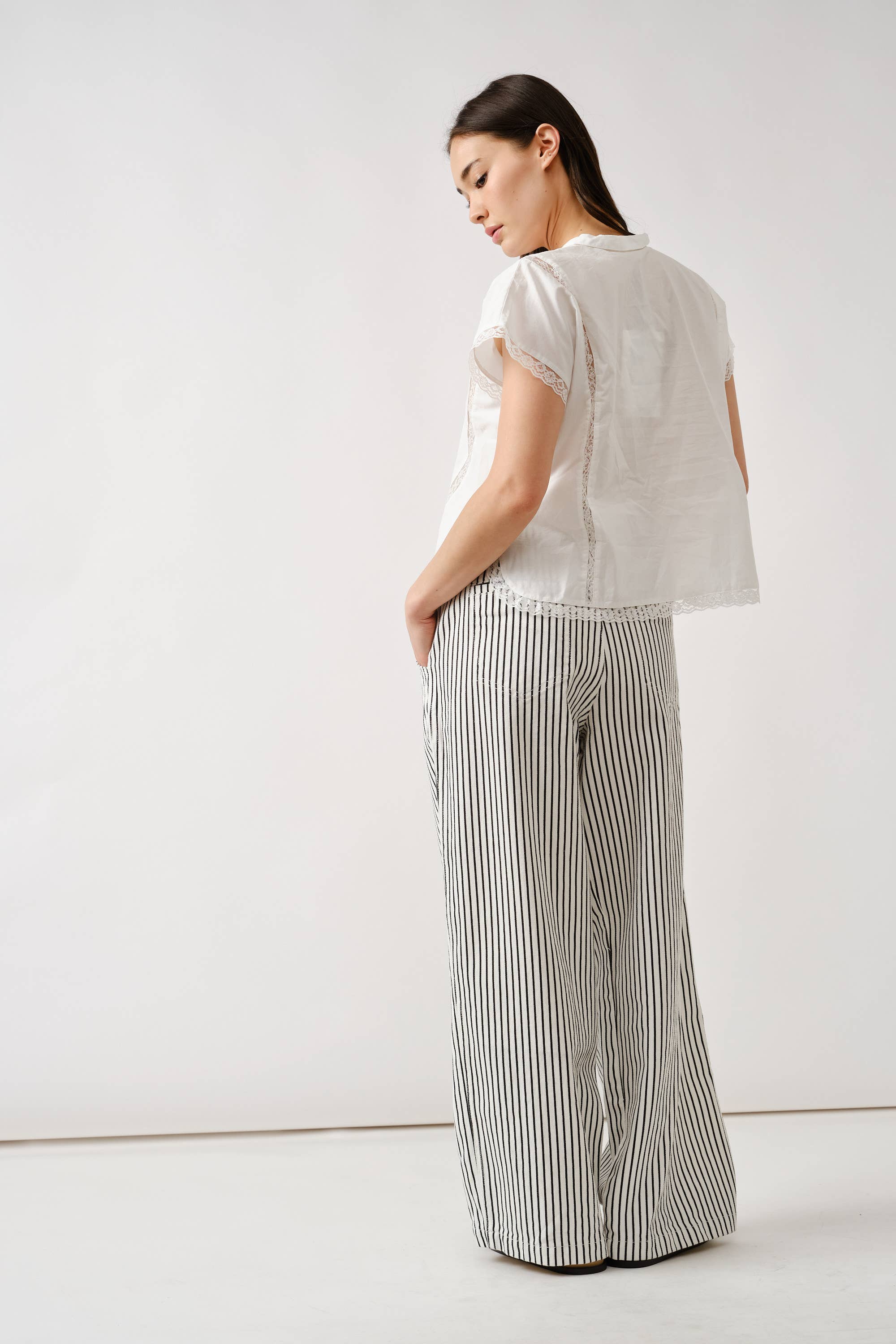 Aaron & Amber - Wholesale Pants - Women's - MAP3311 STRIPE WIDE LEG PANTS WITH ROPE BELT24