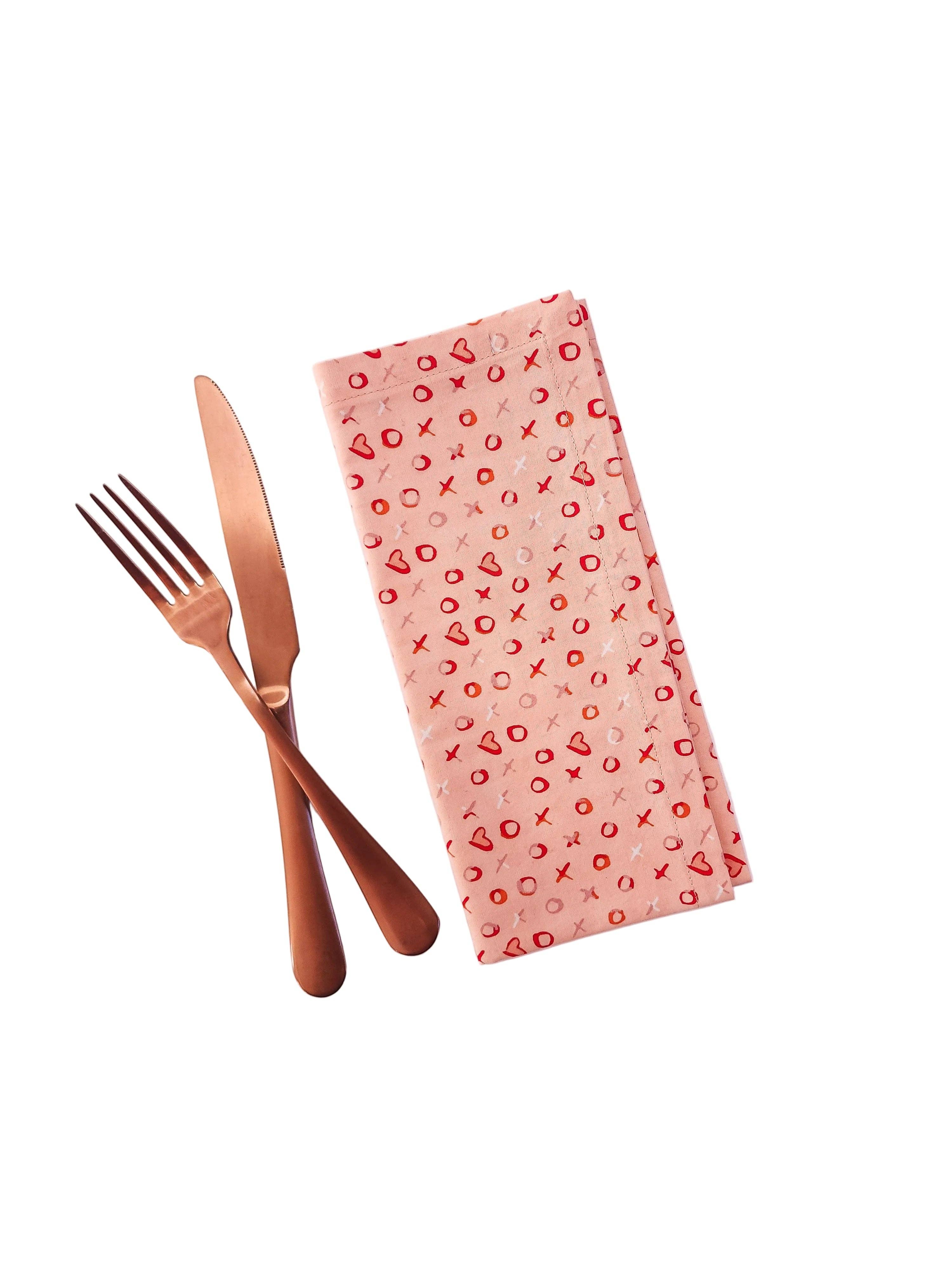 90 West Linen Co. - Wholesale Dinner & Cloth Napkin - Xs and Os Valentine's Day Napkins, Set of 44