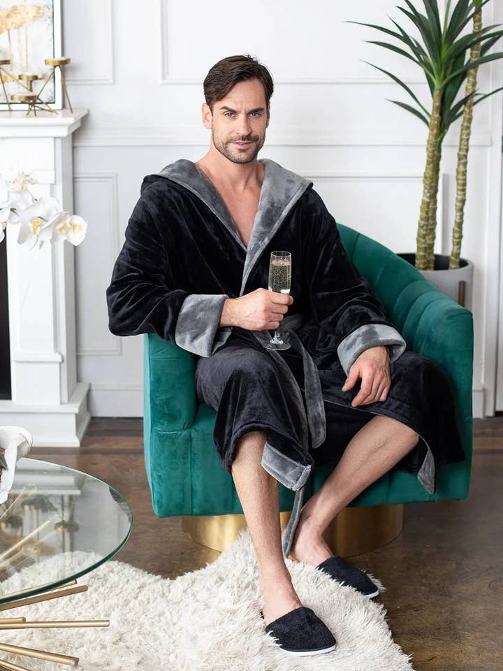 Lotus Linen - Wholesale Robe – Men's - Men’s Robe with Hood – Ultra-Soft Plush Comfort for Everyday Use25