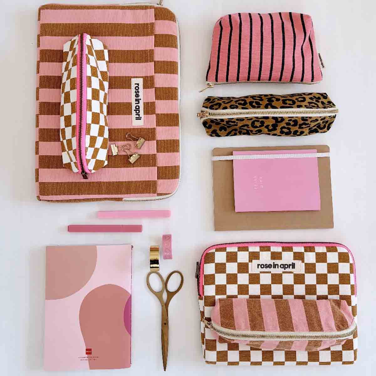 Rose in April - Wholesale Laptop/Tablet Case - Women's - Laptop sleeve 13/14' Octave Stripes Caramel / strawberry1