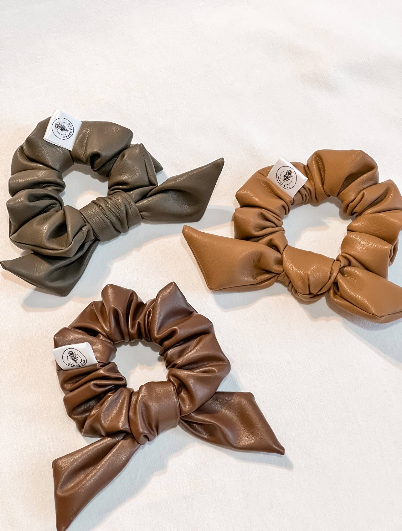 Grace.E.Co – wholesale Scrunchie - Women’s – Burgundy Pleather Bow Scrunchie | Maroon Pleather Scrunchie1