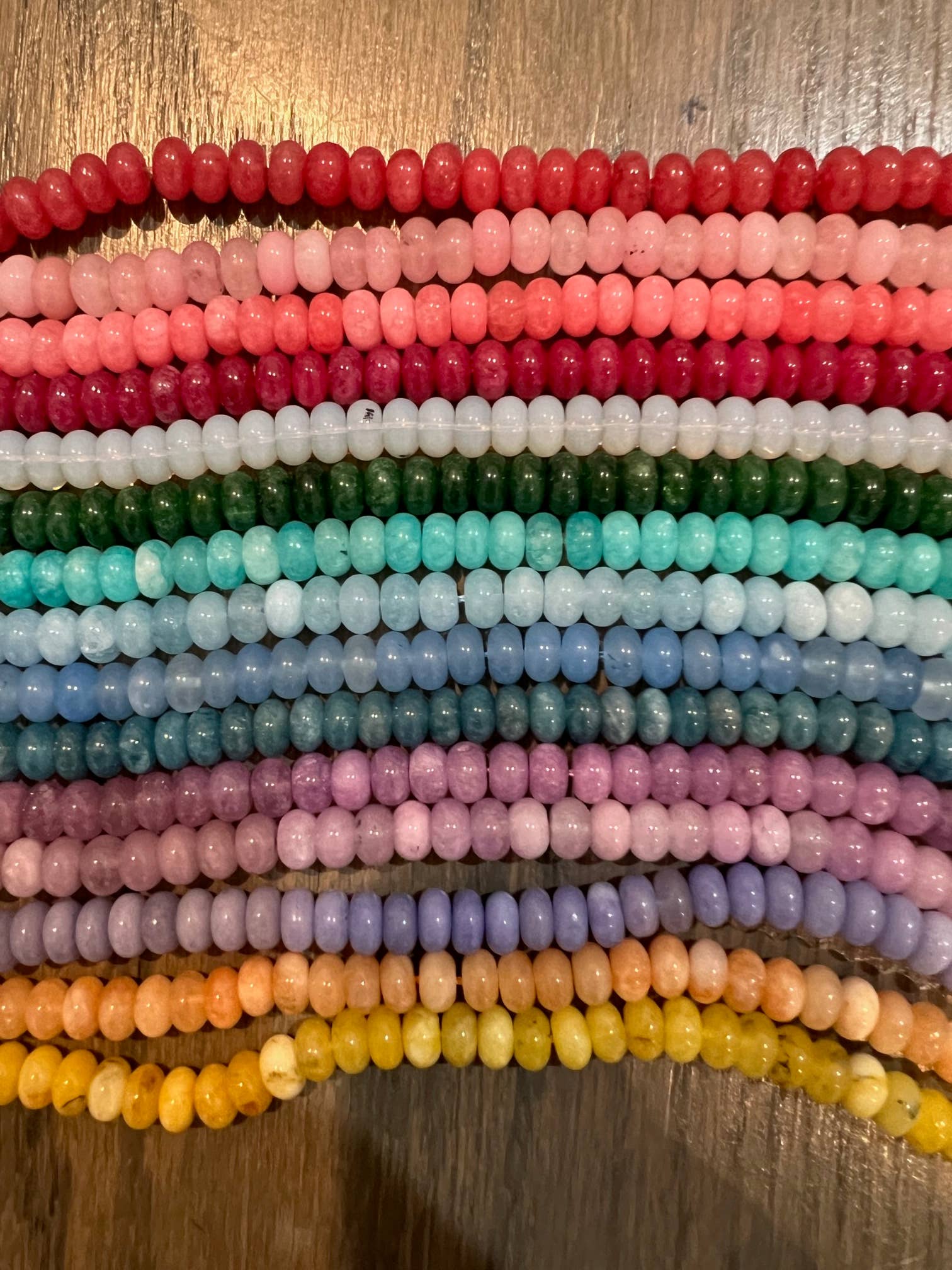 Sonya Renee Jewelry - Wholesale Beaded/Pearl Necklace - Lilly Gemstone Bead Necklace multi-color 8mm opals jade 46