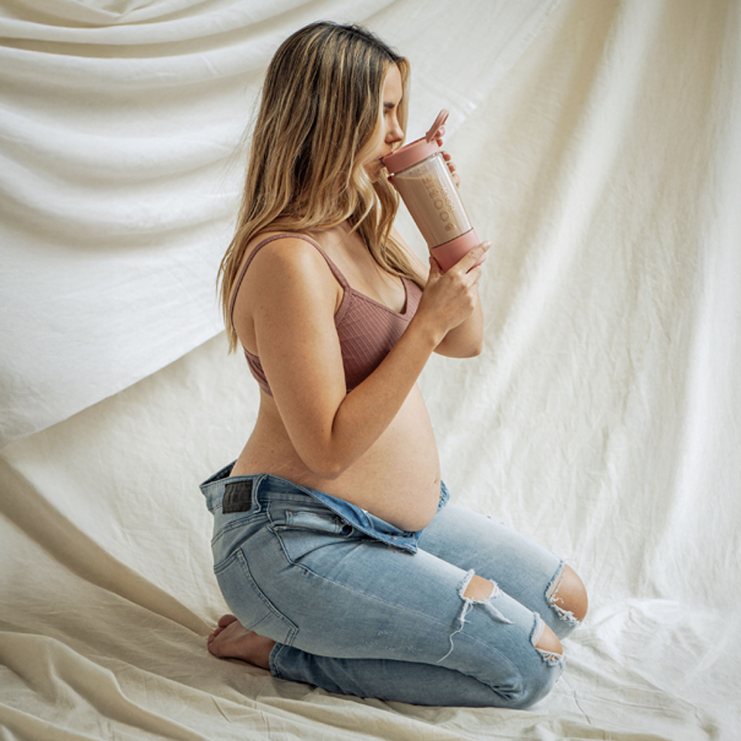 Boobie Superfoods – wholesale Water bottle – Boobie Body Shaker Bottle2