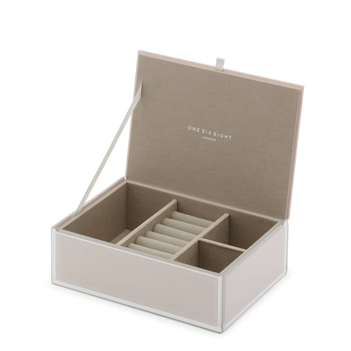 One Six Eight London by PS Home and Living - Wholesale Jewellery box/organiser - Sara Nude Medium Jewellery Box (with insert2