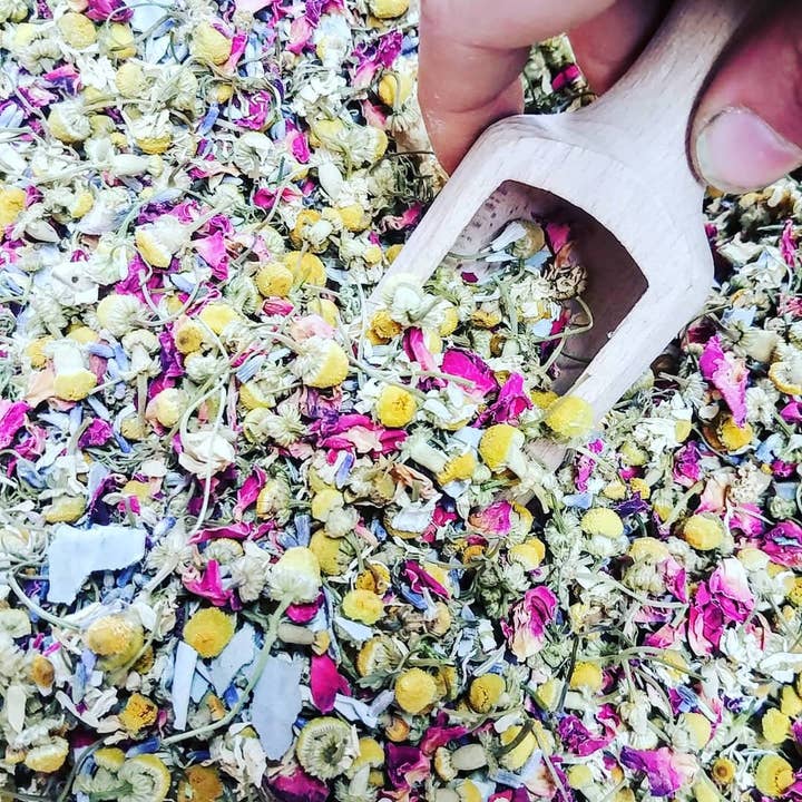 Loveyenergy & Blessings - Wholesale Loose Tea - Empath Goddess Loose Leaf Tea Blend - Relaxing & Cleansing1