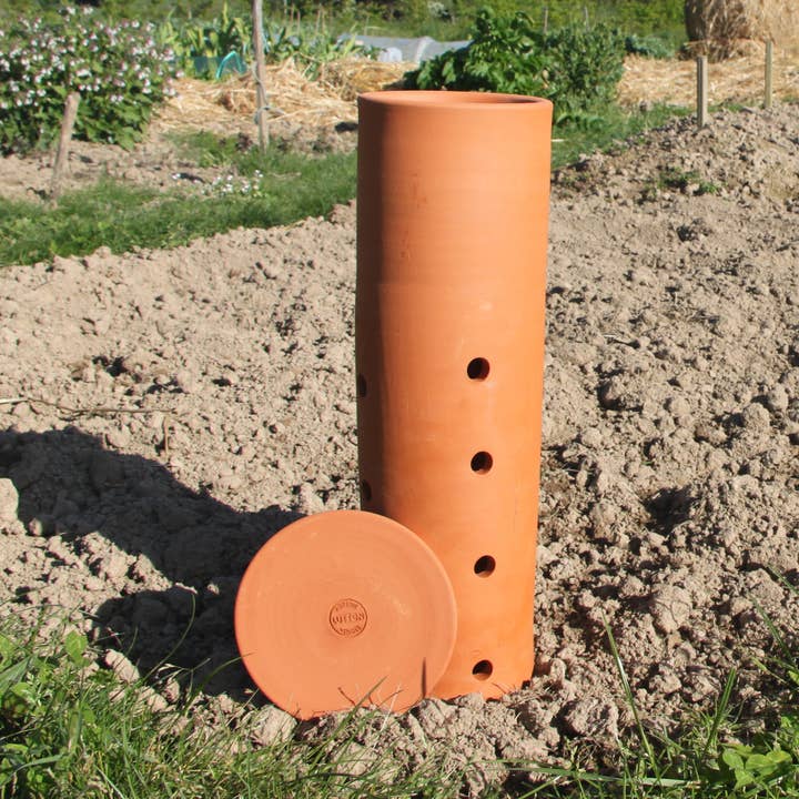 Ingraafbare compostbak en andere Tuin accessoires wholesale inkopen. Gratis retourzendingen en een 60-dagen netto betalingstermijn op Faire.com trends op Faire.