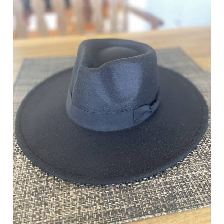 Wide brim rancher hat in vegan felt With Ribbone Unisex styl for wholesale by Queens INC