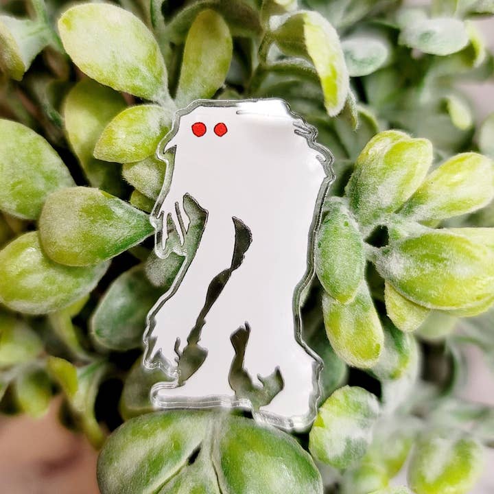 Abominable Snowman Pin, Yeti Pin, Yeti Cryptid, Cryptide Pin pour la vente par The Dungeon Rose