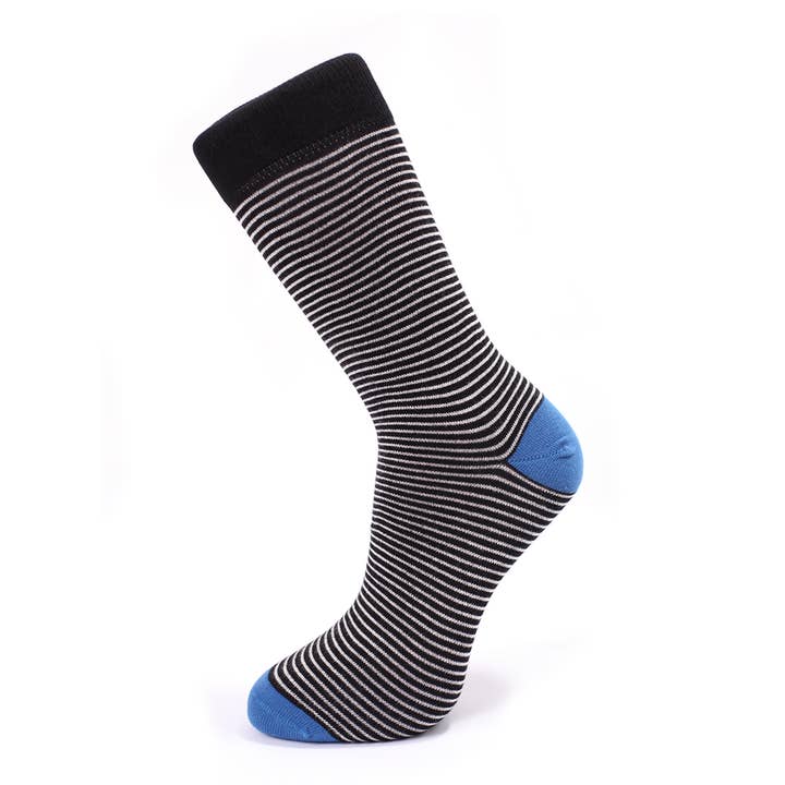 Black and white stripes Bamboo socks socks for wholesale by Slopes&Town