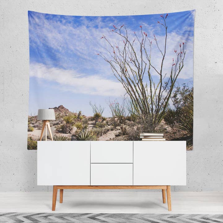 Woestijntapijt met planten van Ocotillo, cactusdecor, zuidwestthema voor wholesale door lostkatphoto