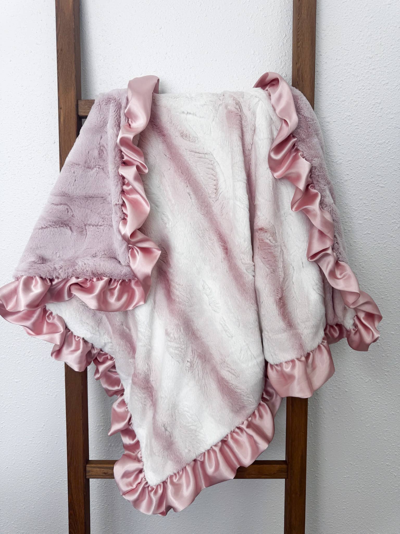 Rockin Royalty - Wholesale Bedding Blanket - Kids & Baby - Hollis Luxe Cuddle Blanket