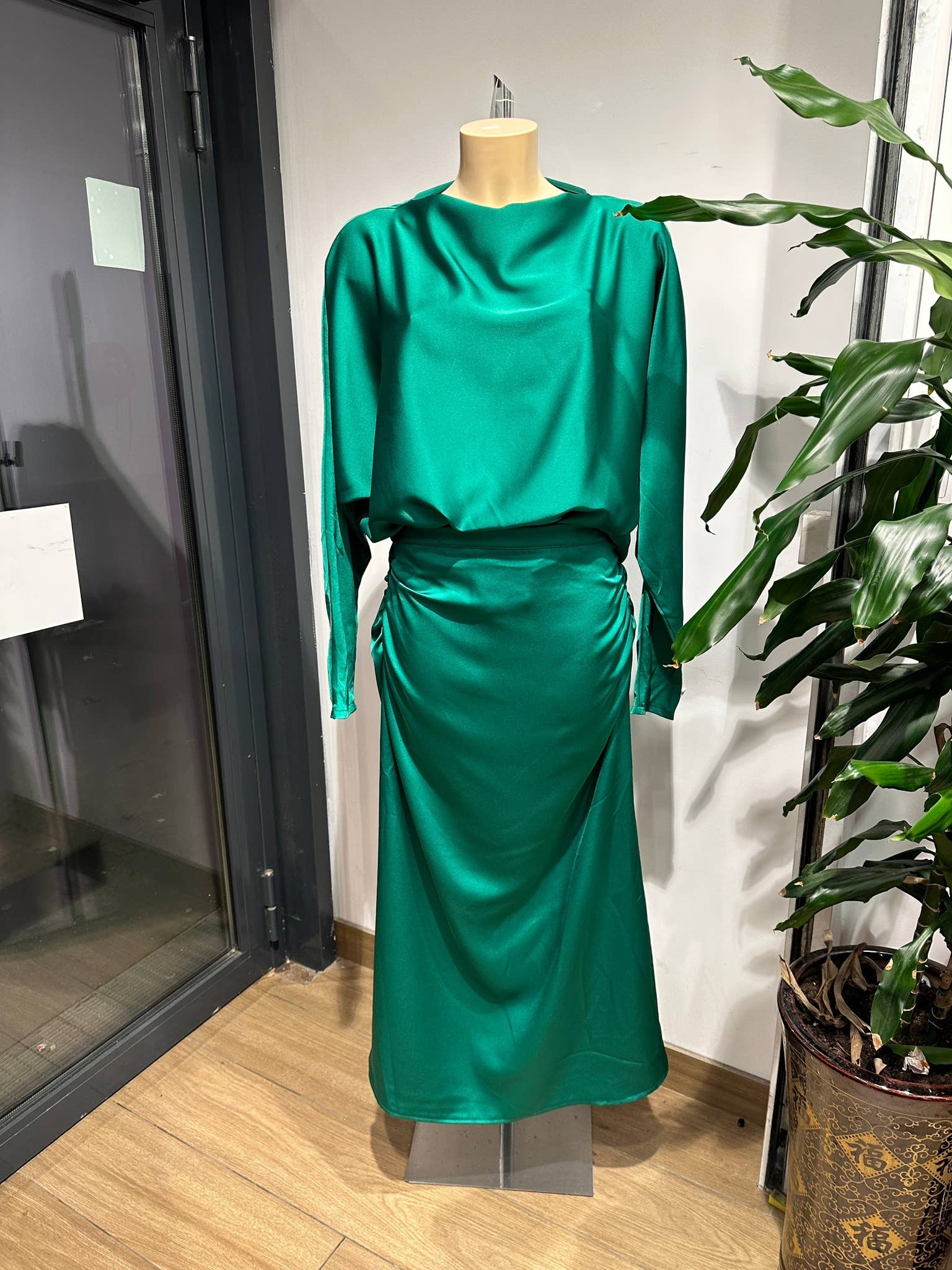 LORIANE - Wholesale Top & Skirt Set - Women's - 1094 satin top+skirt set13