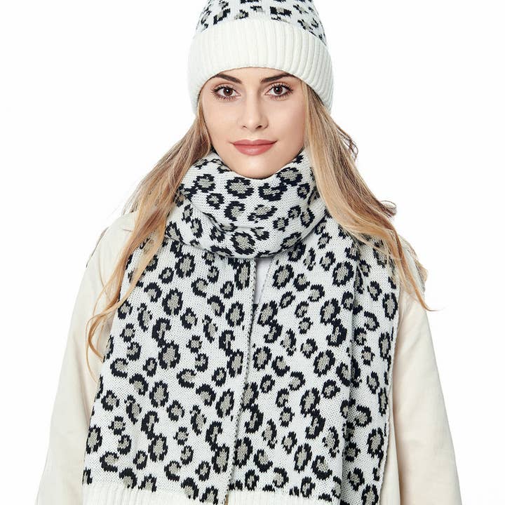Ole - Wholesale Beanie - Women's - Animal Pattern Scarf Beanie Set C02375