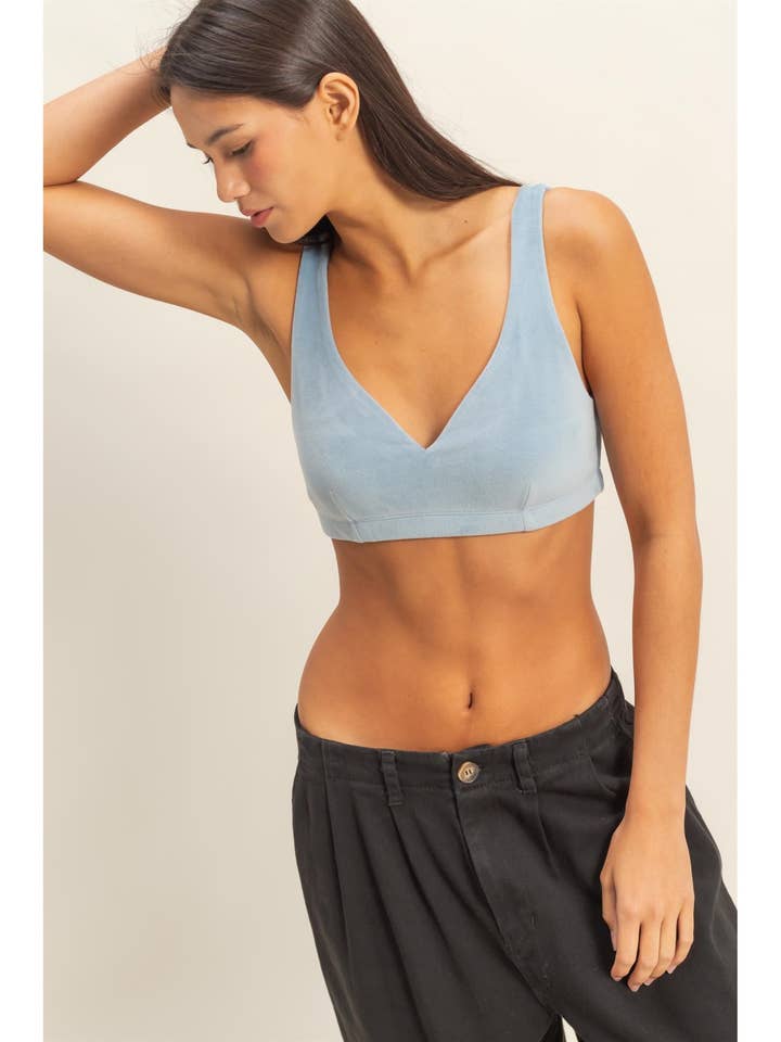 Haut brassière court à col en V et autres tendances Résultats pour bralette en vente B2B. Retours gratuits et paiement à 60 jours sur Faire sur Faire.