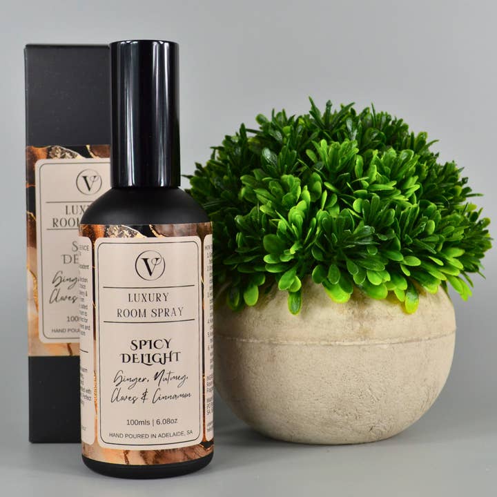 100ml Room Spray - Spicy Delight: Ginger, Nutmeg & Cinnamon for wholesale by Violet Matters