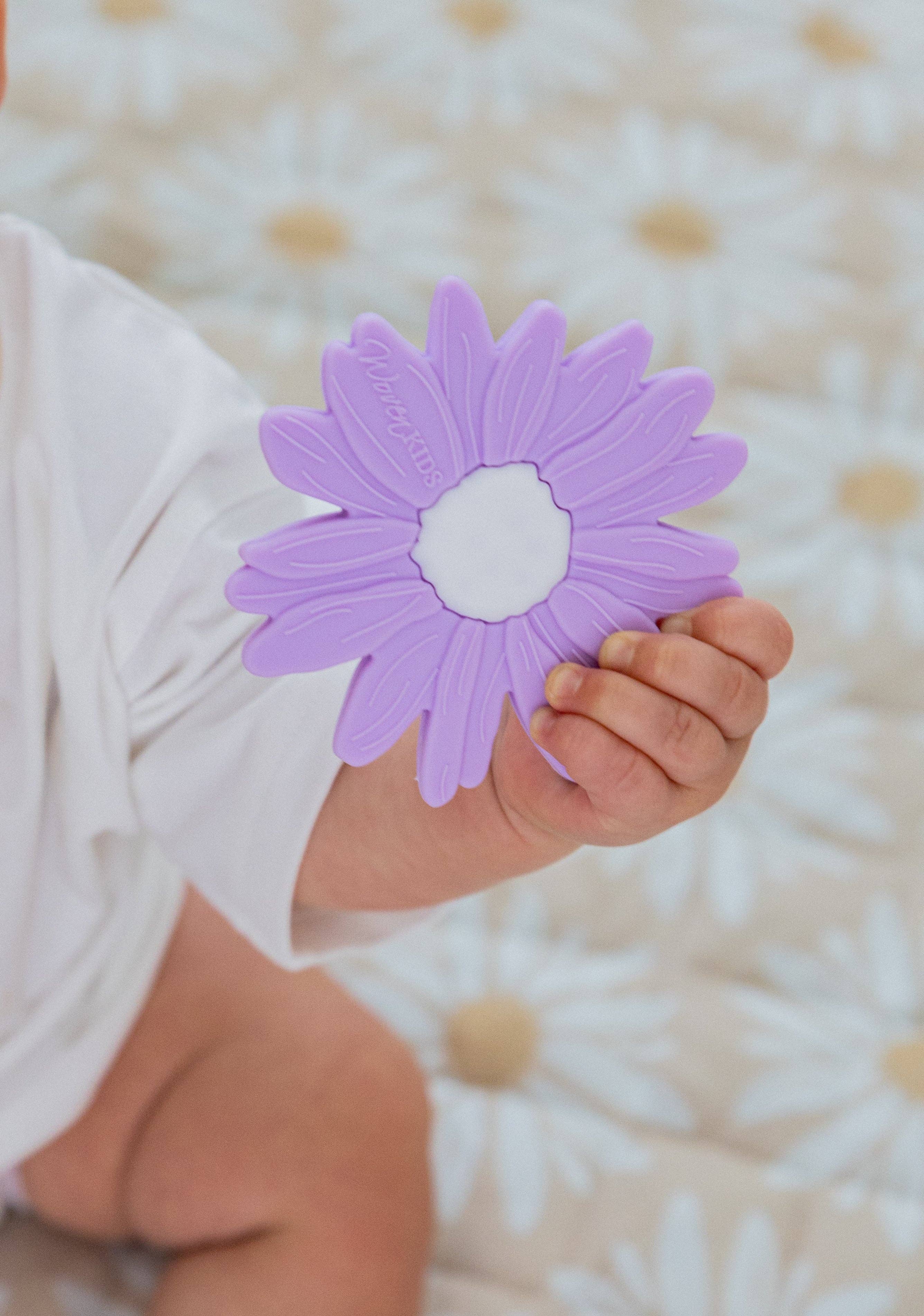 Woven Kids – Großhandel Beißspielzeug (ohne Clip) – Baby – Silikon-Beißring - Fliederfarbenes Gänseblümchen