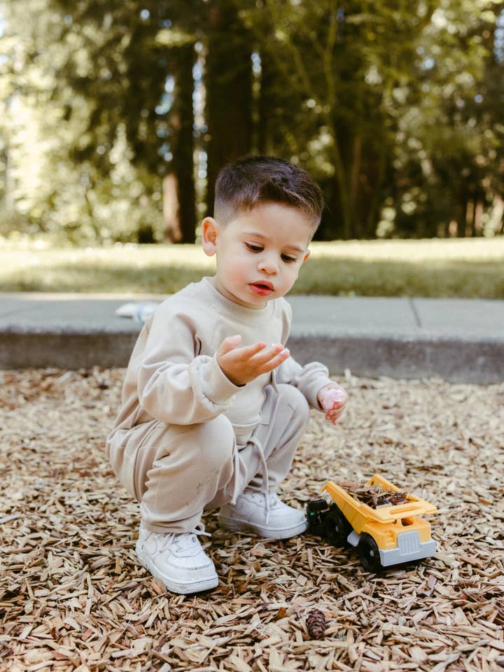 Raglan Playwear Set in Pale Grey for wholesale on Faire1