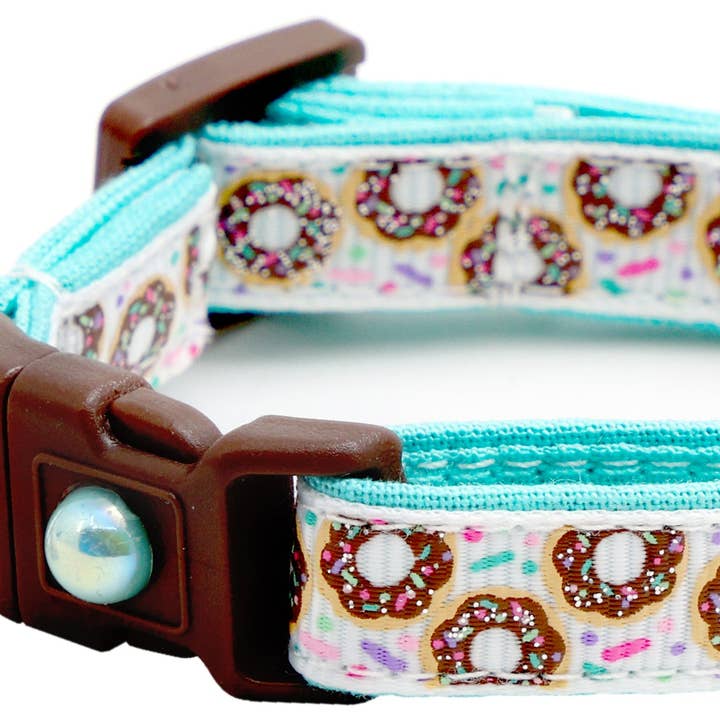 From Pugs to Persians Pet Accessories, LLC – wholesale Pet collar – Cat – Sprinkle Doughnuts on White Cat Collar5