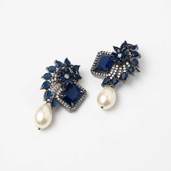 Boucles d'oreilles Marcesa Éd. Limitée Chrome Bleu et Perle pour la vente par ACUS