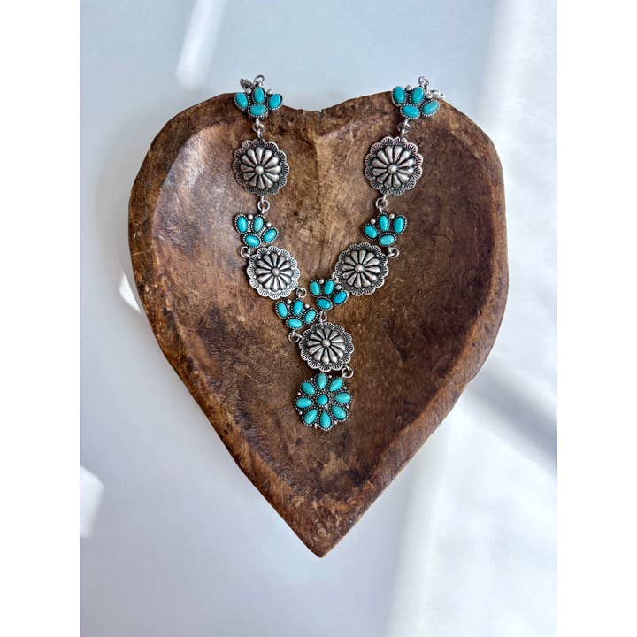 Boho Ranch Shop – Colar de elos e correntes por atacado – Colar com Pingente em Y de Pata com Concho Redondo Ocidental e Pedra Turquesa1