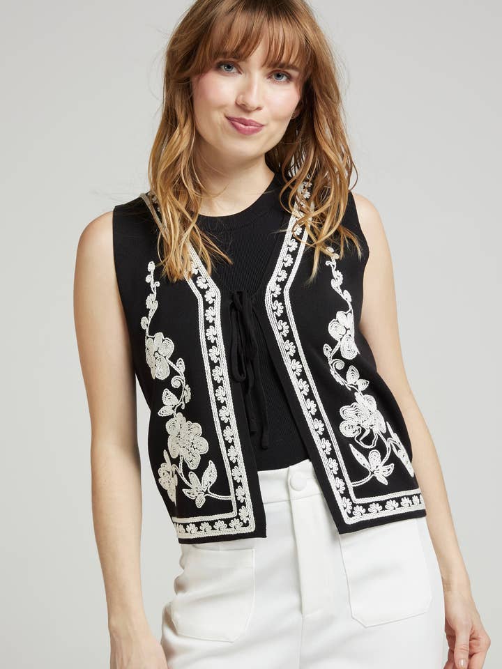 GIOVANI - Chaleco bordado floral para venta al por mayor de Andy & Lucy
