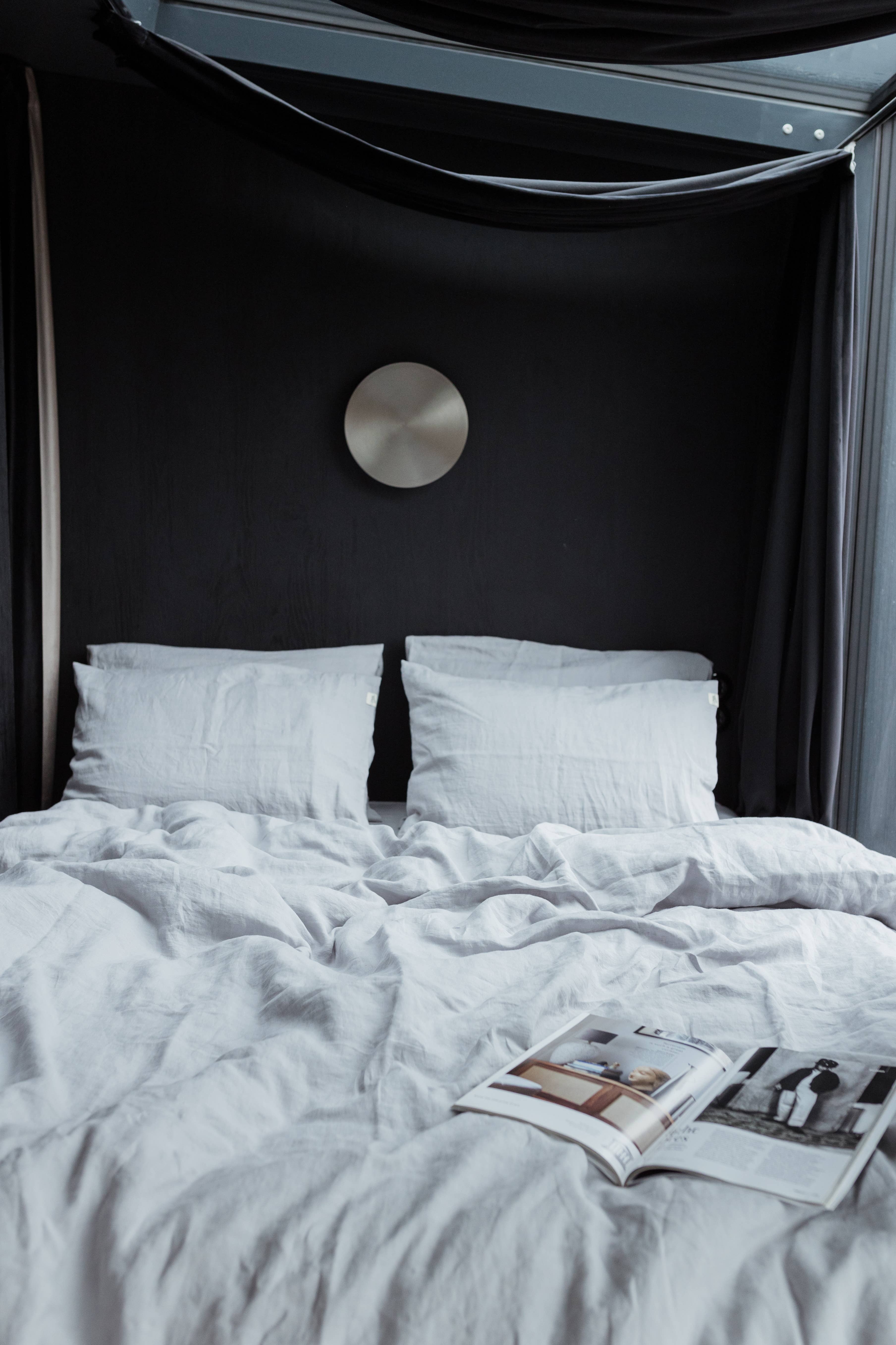 Linen Spells – wholesale Påslakan – Örngott i ljusgrått tvättat linne1