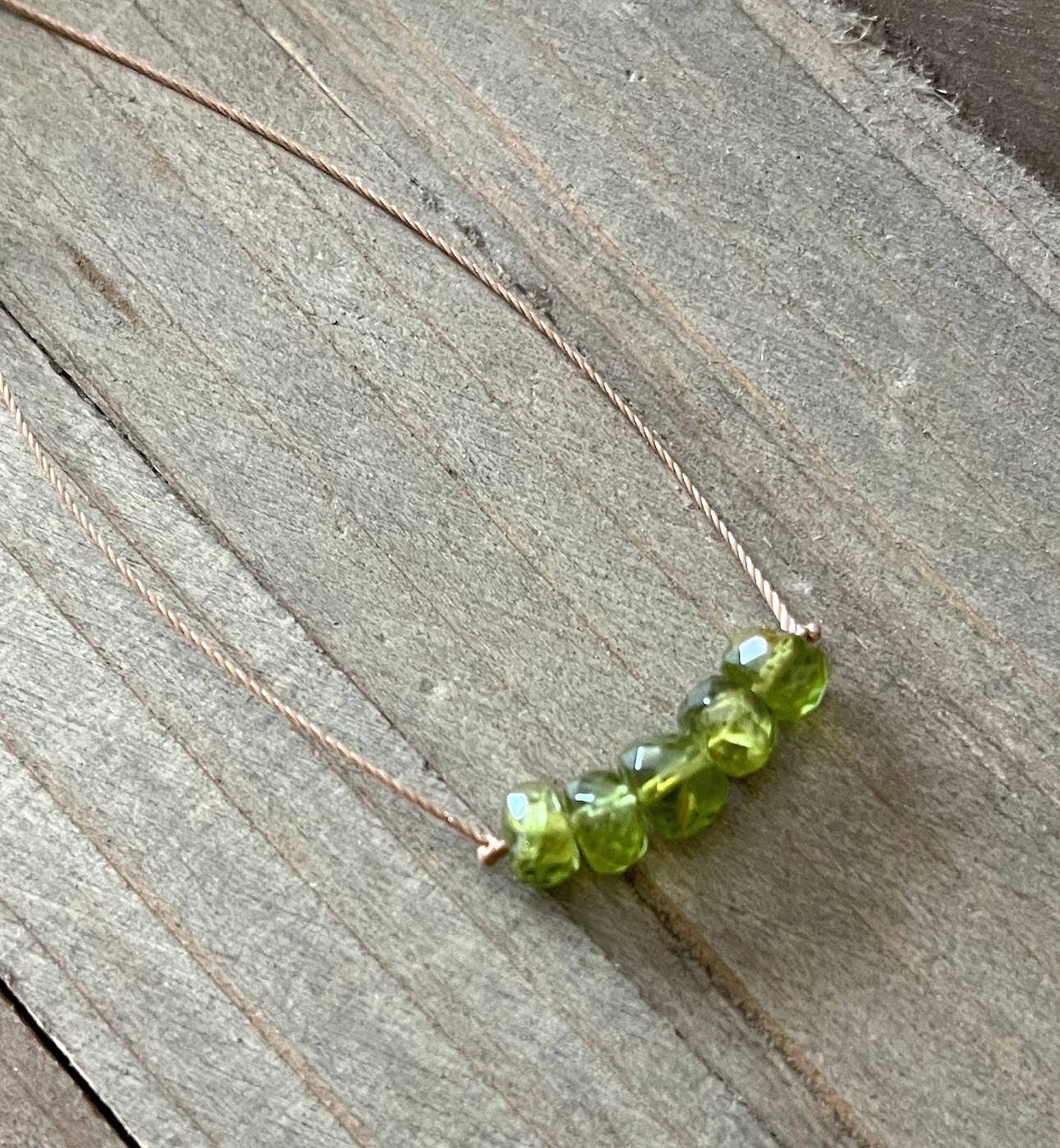 Merelani Designs - Wholesale Kralen/parelketting - Peridoot Facet Rondella Bar Ketting4