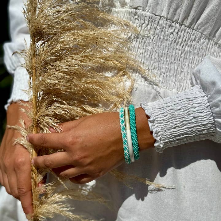 MAISON KIZO - Wholesale Beaded Bracelet - Nepali bracelet