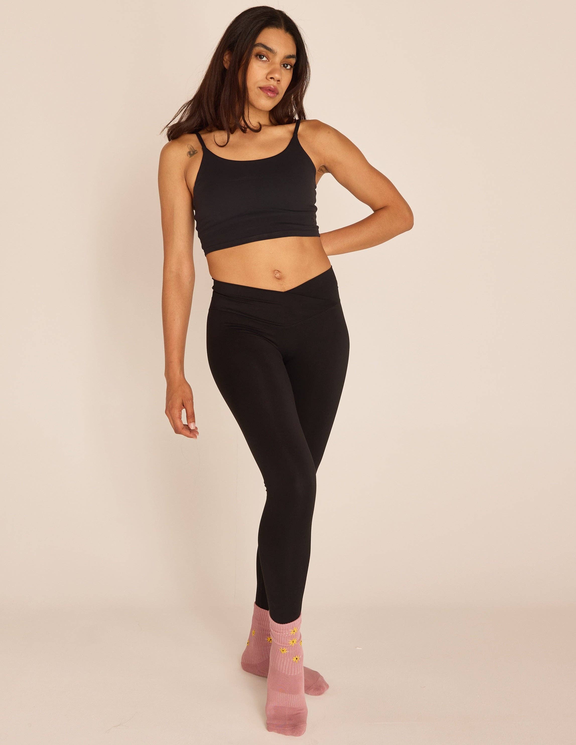 LUCKY HONEY - Wholesale Athletic/Lounge Leggings - Women's - The Harper Legging1