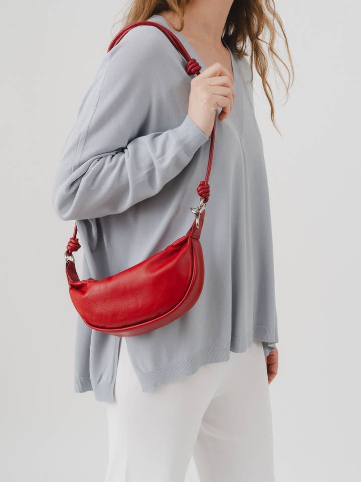 Small fanny pack in genuine lamb leather for wholesale by JULIA PARIS