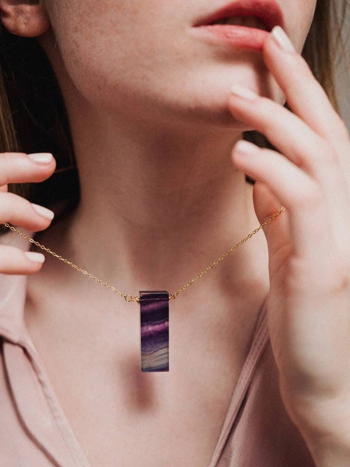 Discover the Vibrant Elegance of Our Fluorite Necklace for wholesale by PHOEBE´S